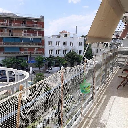Μοντέρνο Διαμέρισμα - Stylish Appartment Loutraki 외부 사진