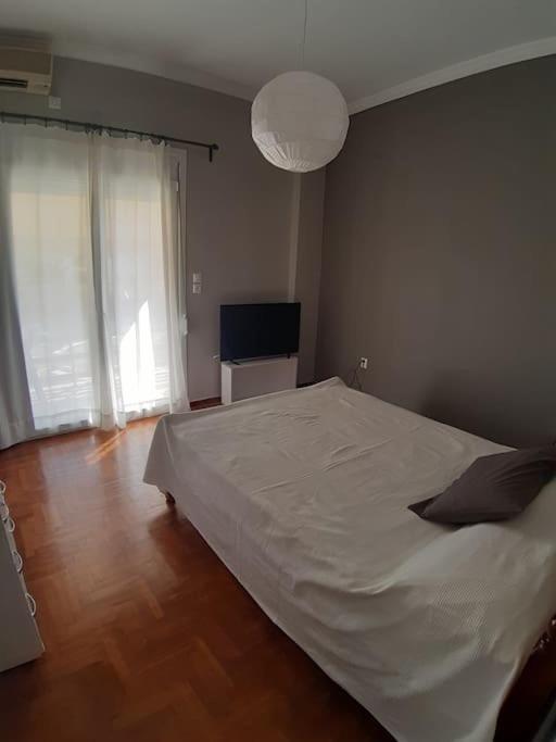 Μοντέρνο Διαμέρισμα - Stylish Appartment Loutraki 외부 사진